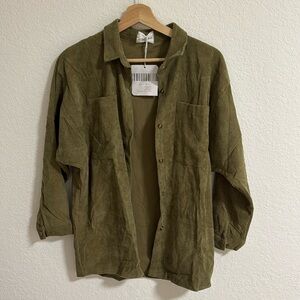 😍NWT!!! Olive Green Button Down Long Sleeve Shirt